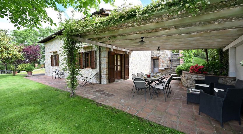 Photo of Ivy & Olive