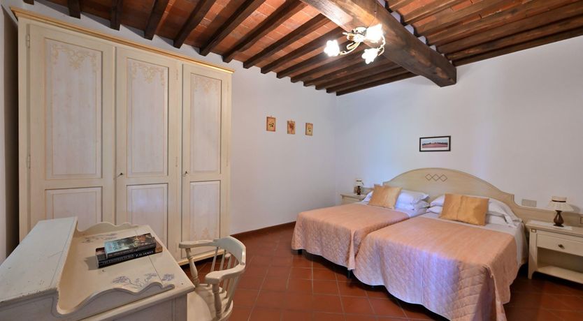 Photo of Ivy & Olive