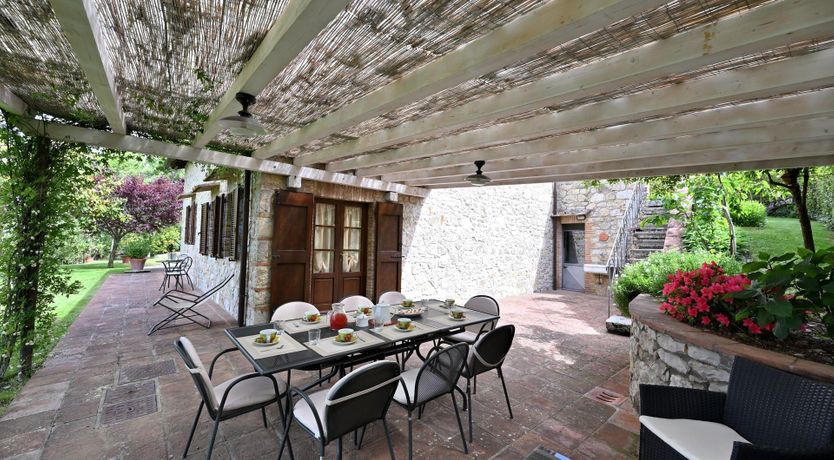 Photo of Ivy & Olive