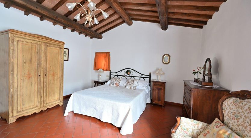 Photo of Ivy & Olive