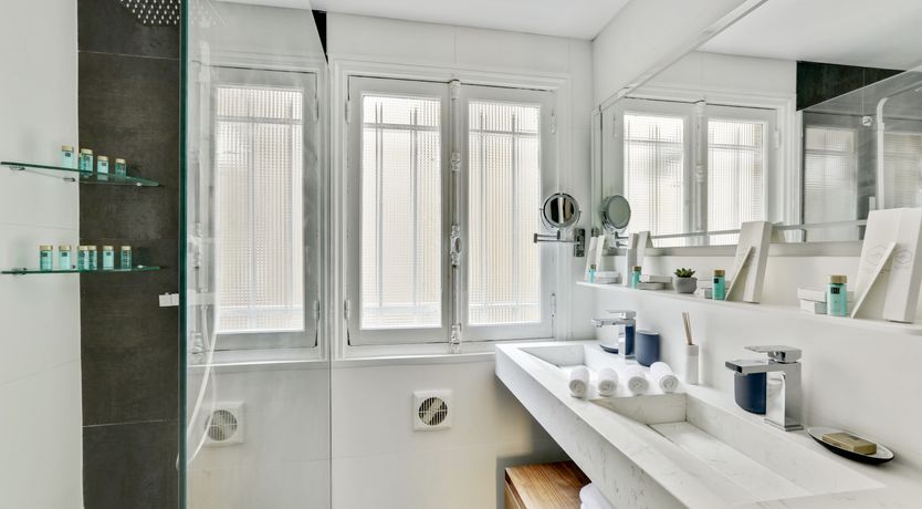 Photo of The Pearl of Courcelles