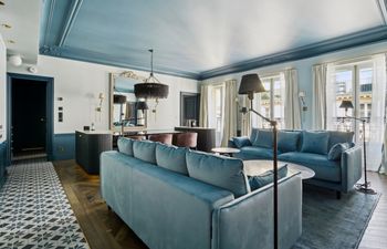 Parisian Luxury Holiday Home