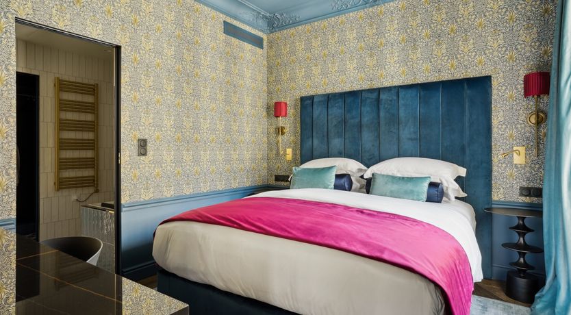 Photo of Parisian Luxury