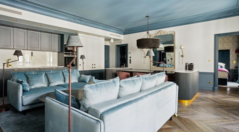 Photo of Parisian Luxury