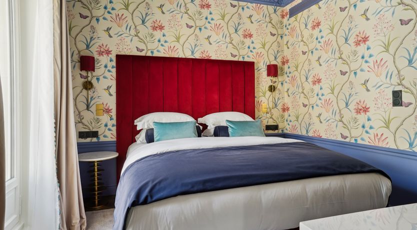 Photo of Parisian Luxury