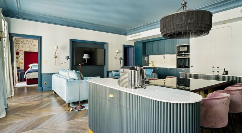 Photo of Parisian Luxury