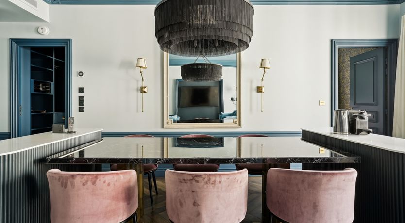 Photo of Parisian Luxury