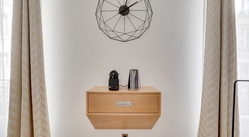 Photo of Louvre Love Song