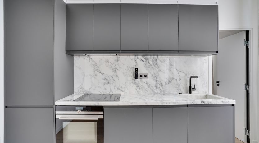 Photo of Louvre Love Song