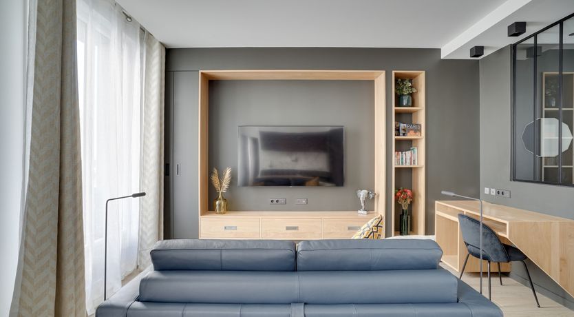 Photo of Louvre Love Song