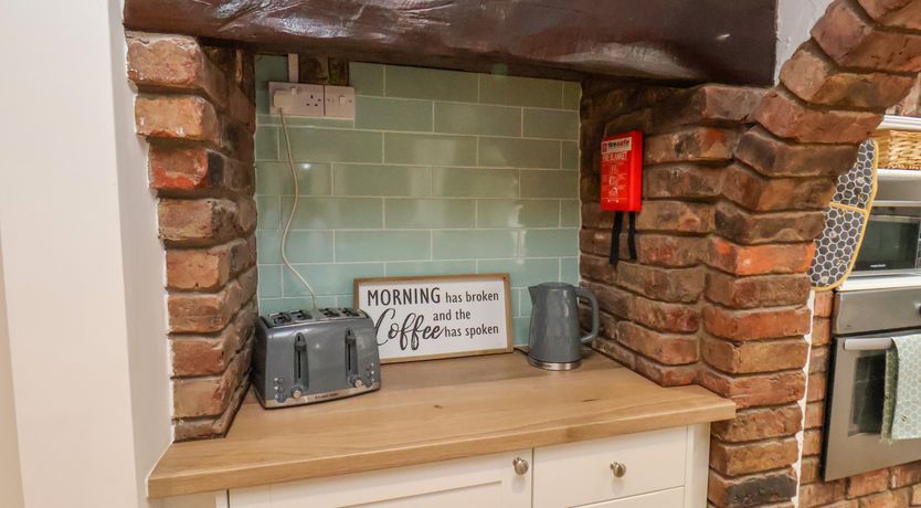 Photo of Bobbies' Retreat, 20 High Street