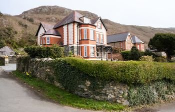 Haulfryn Holiday Home