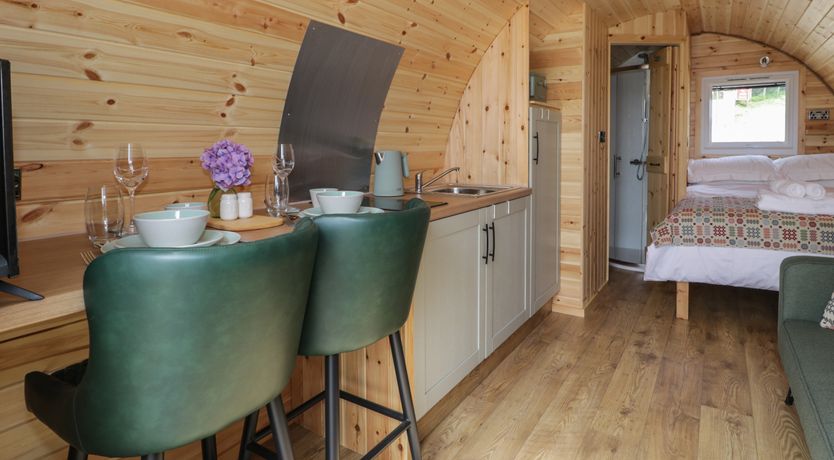 Photo of Tarrenhendre Pod