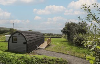 Tarrenhendre Pod Holiday Home