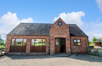 Little Owl Barn Holiday Home