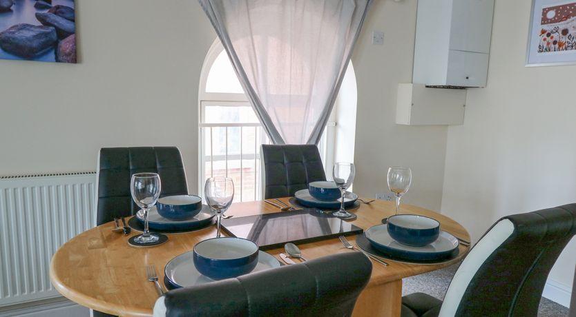 Photo of Old Quaker House