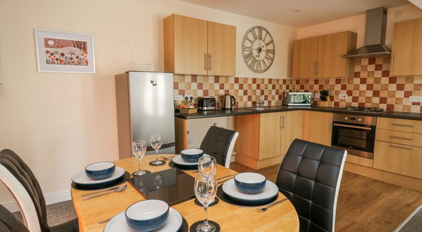 Photo of Old Quaker House