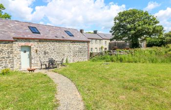 Teasel Holiday Home