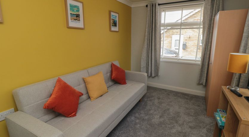 Photo of 36 Chatsworth Close