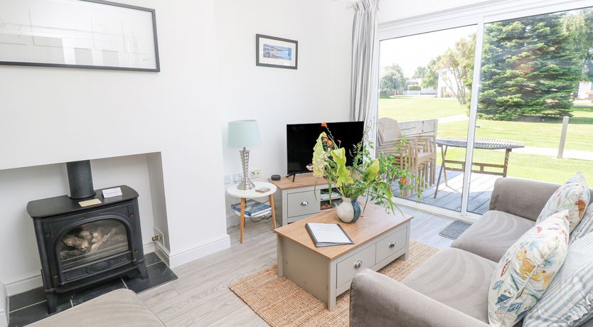 Photo of Whitfield P2