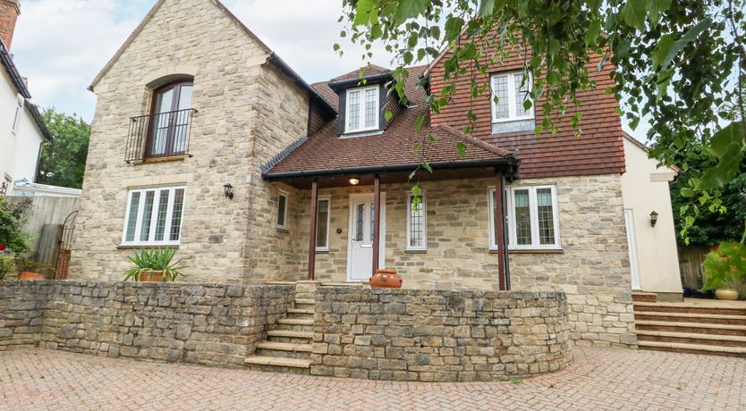 Photo of Sunningdale Rise