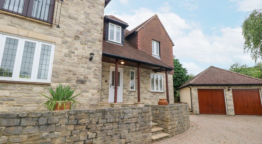 Photo of Sunningdale Rise