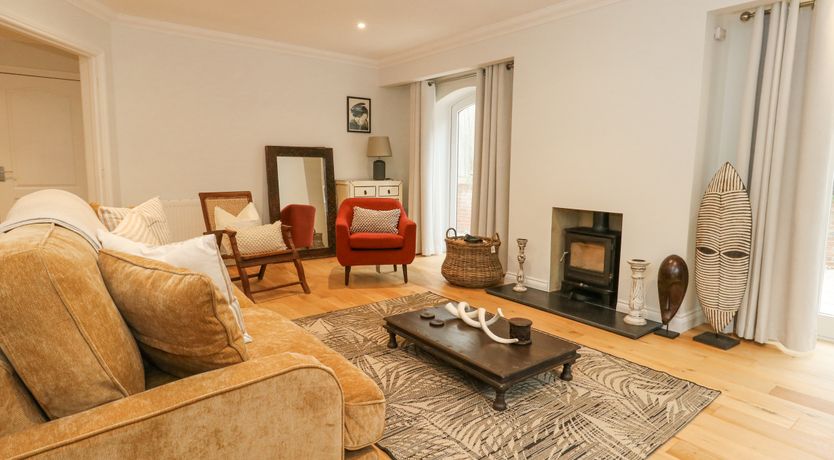 Photo of Sunningdale Rise