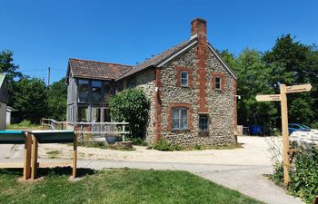 The Cow Shed Holiday Home