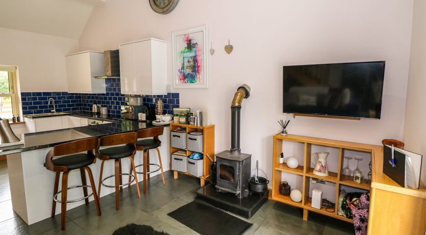 Photo of Canal Cottage