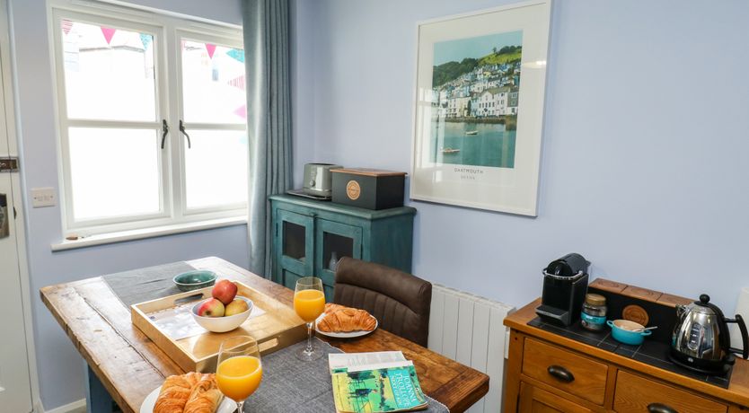 Photo of Broadstone Boathouse