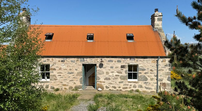 Photo of Wester Achnahanat Cottage