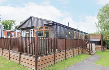 The Brambles 9 - Hazel Lodge Holiday Home