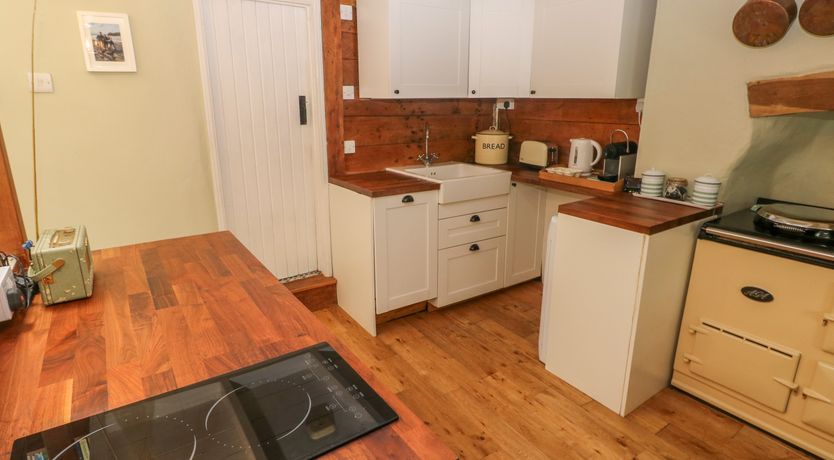 Photo of 2 Summerhill