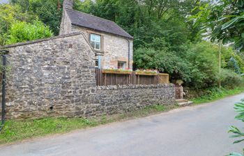 Rock Cottage Holiday Home