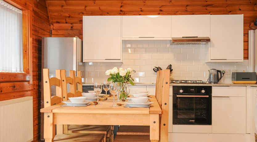 Photo of Lodge 32 - Cowslip