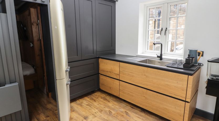 Photo of 3 Peaks Penyghent Lodge