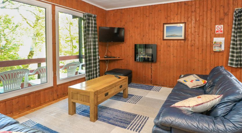 Photo of Lodge 6 - "Alder"