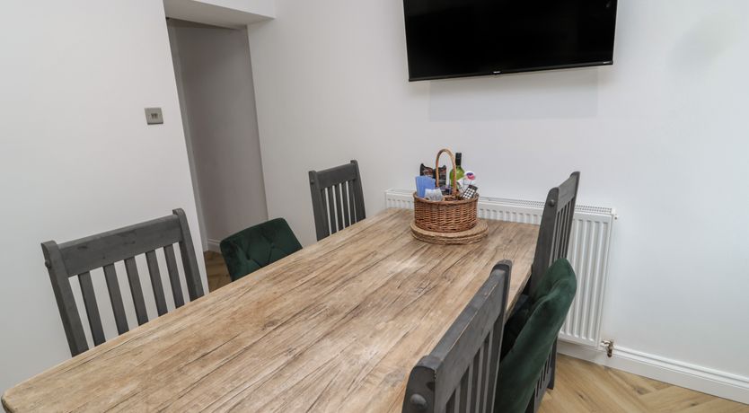 Photo of 2 Marine Cottages