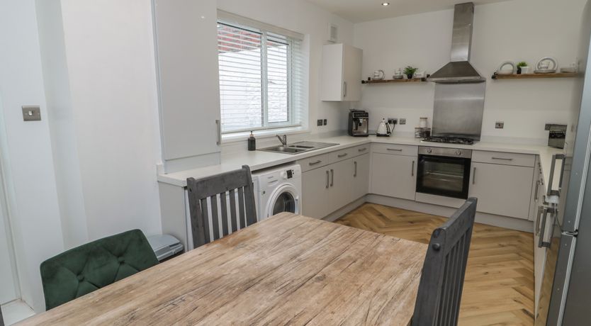 Photo of 2 Marine Cottages