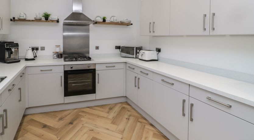 Photo of 2 Marine Cottages