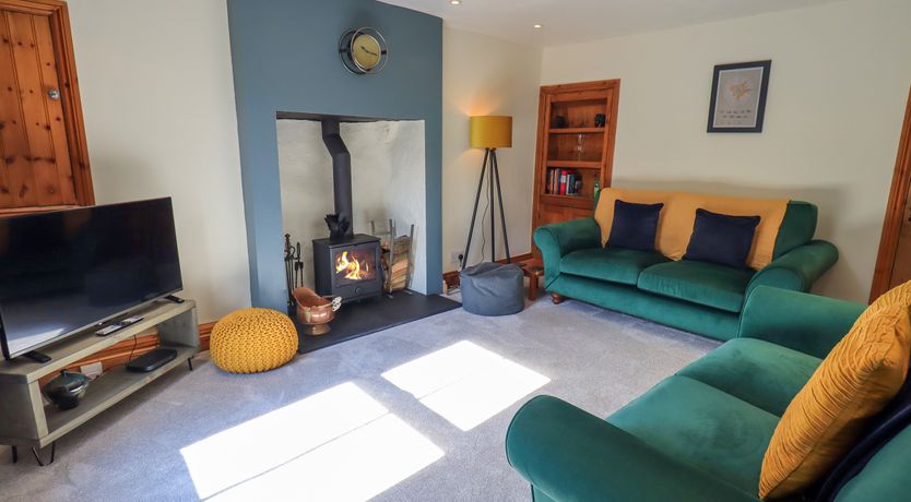 Photo of Fettlers Cottage, 51 High Street