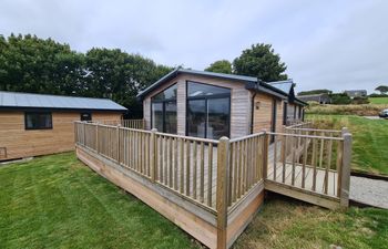 Cove Lodge Holiday Home