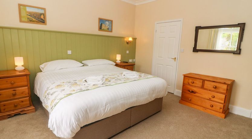 Photo of Kearton Shunner Fell