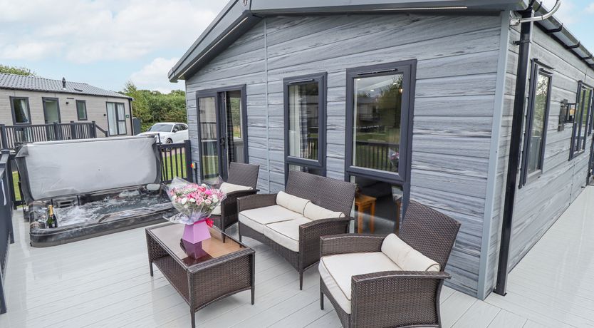 Photo of Sunset Lodge