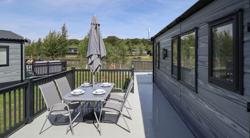 Photo of Sunset Lodge