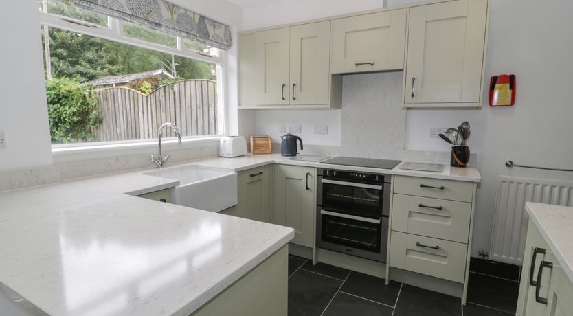 Photo of Cottage on the Green