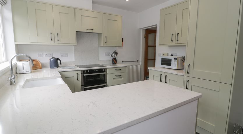 Photo of Cottage on the Green