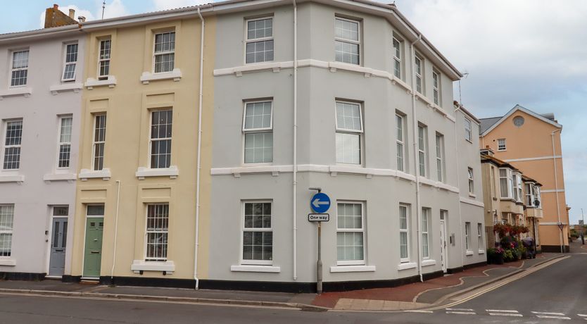 Photo of 1 Sea Otter House