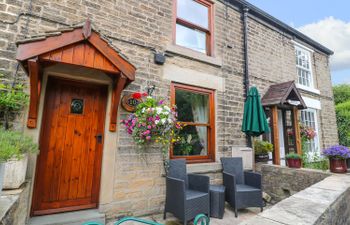 Brook Cottage Holiday Home