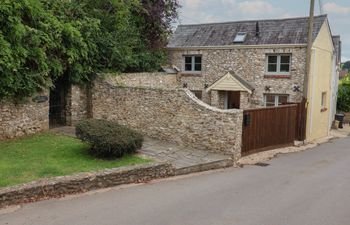 The Reading Room Holiday Home